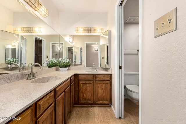 8629 N 49TH Avenue, Glendale, AZ 85302