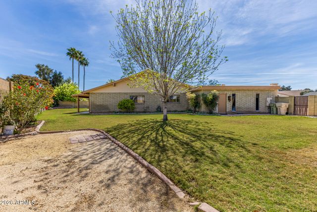8629 N 49TH Avenue, Glendale, AZ 85302