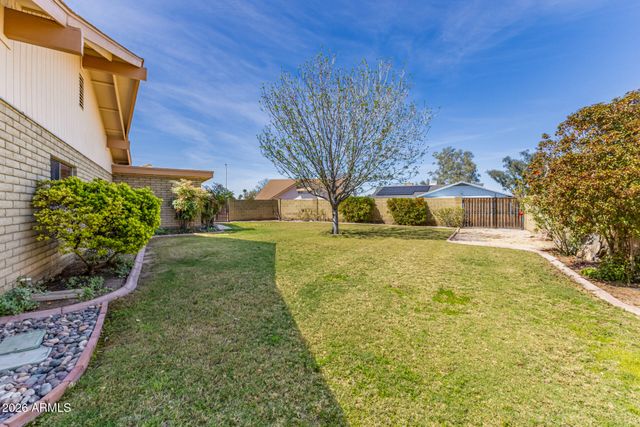 8629 N 49TH Avenue, Glendale, AZ 85302