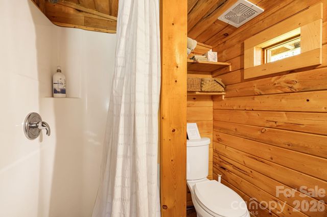 107 111 Hougie Heaven Lane, Franklin, NC 28734