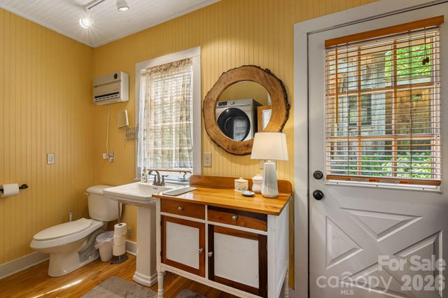 107 111 Hougie Heaven Lane, Franklin, NC 28734