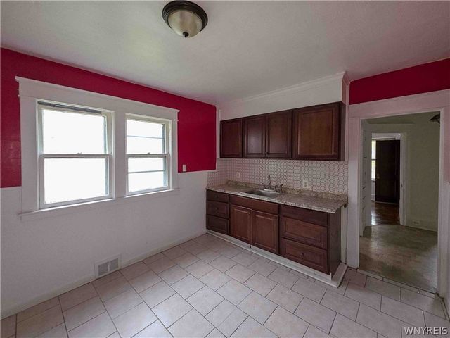 55 Stevens Avenue, Buffalo, NY 14215