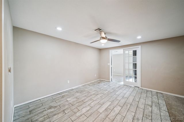 14507 S 49th West Avenue, Kiefer, OK 74041