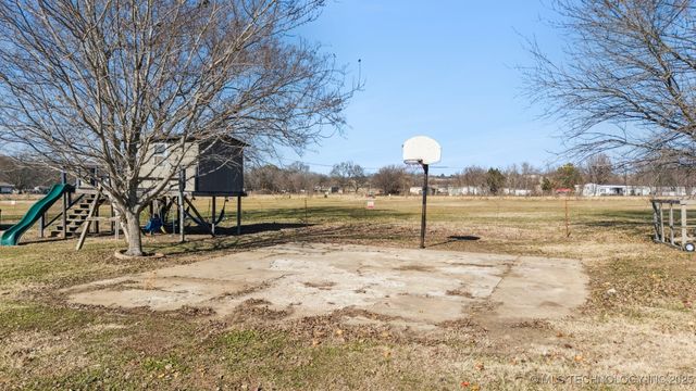 14507 S 49th West Avenue, Kiefer, OK 74041
