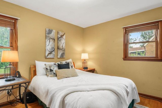 190 Hillcrest Circle, Sun Prairie, WI 53590