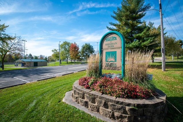 190 Hillcrest Circle, Sun Prairie, WI 53590
