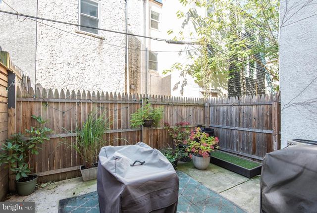 714 S HICKS ST, Philadelphia, PA 19146