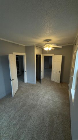 901 11th Street, Grundy Center, IA 50638