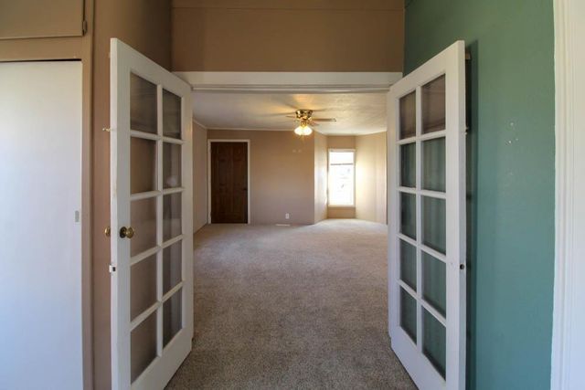 901 11th Street, Grundy Center, IA 50638