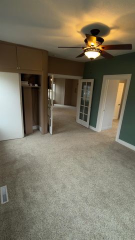 901 11th Street, Grundy Center, IA 50638