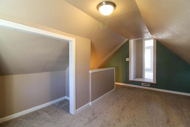 901 11th Street, Grundy Center, IA 50638