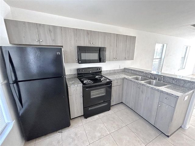 3007 Linda Vista Street, Edinburg, TX 78542