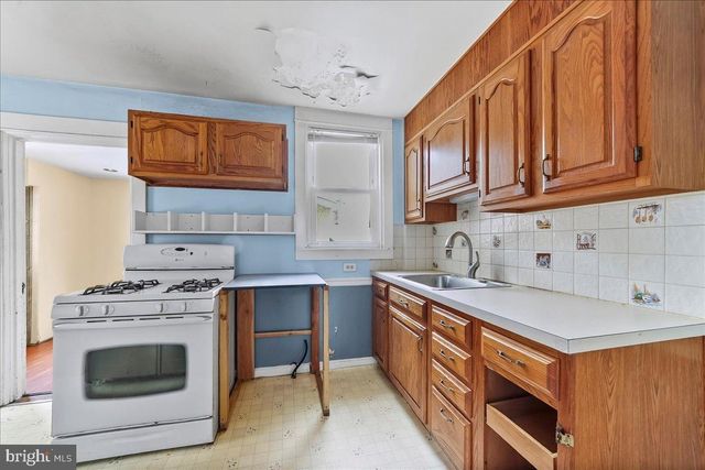 365 BLANCHARD RD, Drexel Hill, PA 19026