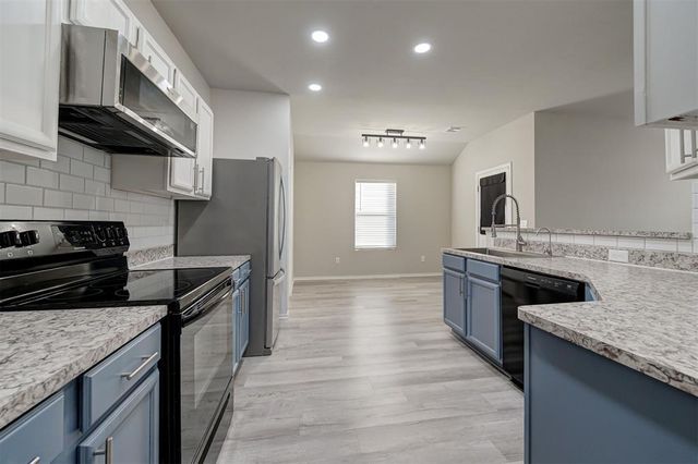 5610 Bent Creek Road, Shawnee, OK 74804