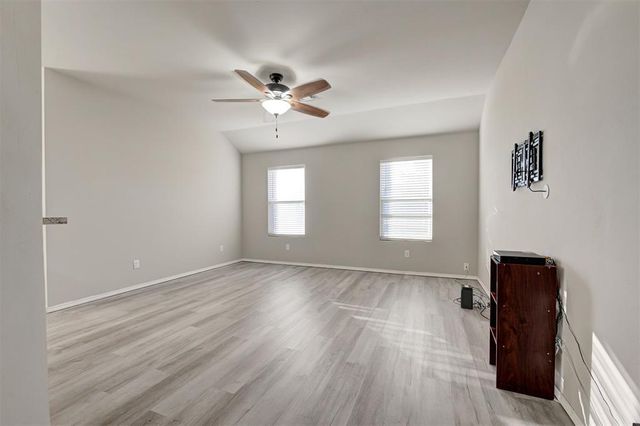 5610 Bent Creek Road, Shawnee, OK 74804