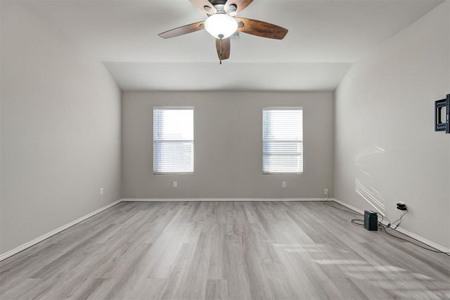 5610 Bent Creek Road, Shawnee, OK 74804