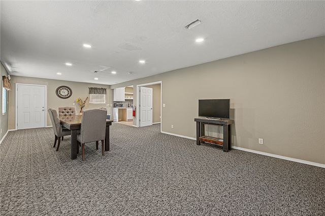 1311 SE C Street, Bentonville, AR 72712