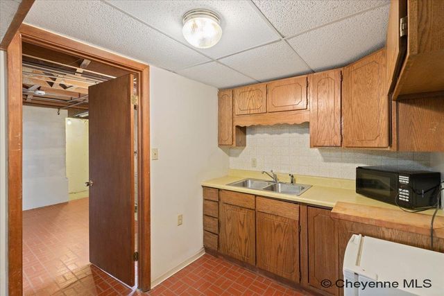 5040 GREYBULL AVE, Cheyenne, WY 82009