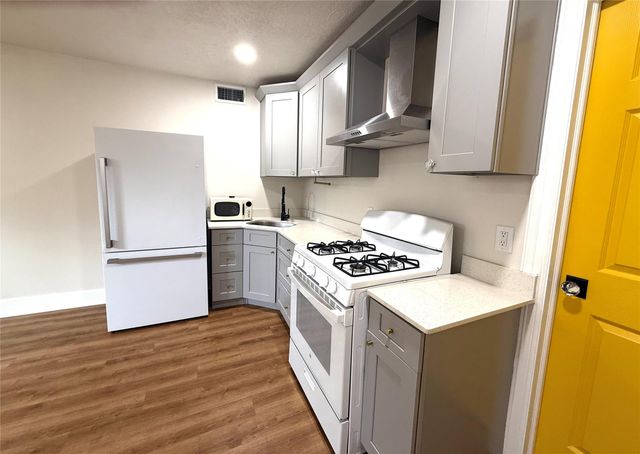 5201 Lindsay Street, Houston, TX 77023