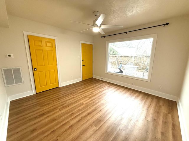 5201 Lindsay Street, Houston, TX 77023