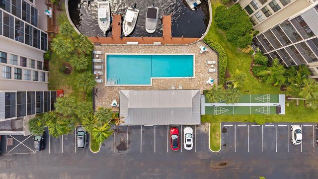 21 ROYAL PALM Way 1050, Boca Raton, FL 33432