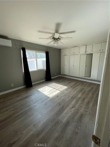 471 W San Jacinto Ave, Perris, CA 92570