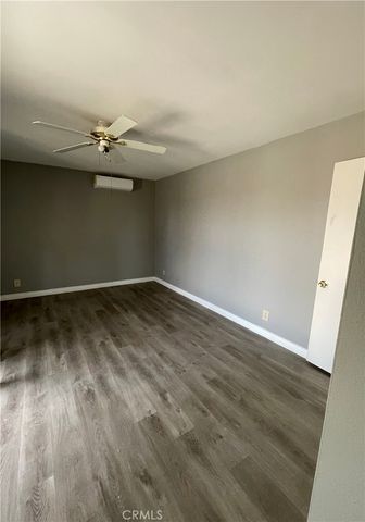 471 W San Jacinto Ave, Perris, CA 92570