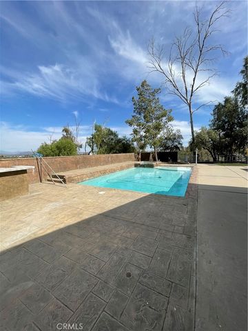 471 W San Jacinto Ave, Perris, CA 92570