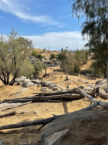 471 W San Jacinto Ave, Perris, CA 92570