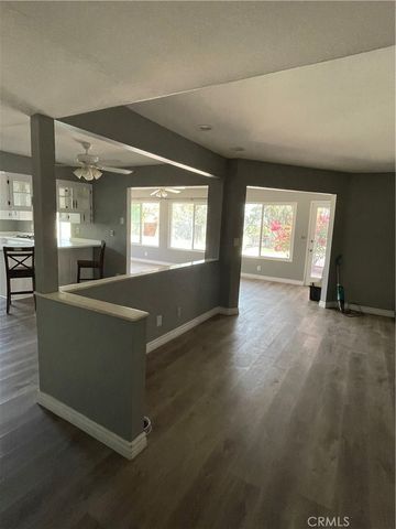 471 W San Jacinto Ave, Perris, CA 92570