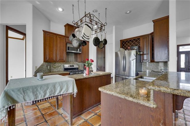 20203 Los Venados Drive, Edinburg, TX 78542