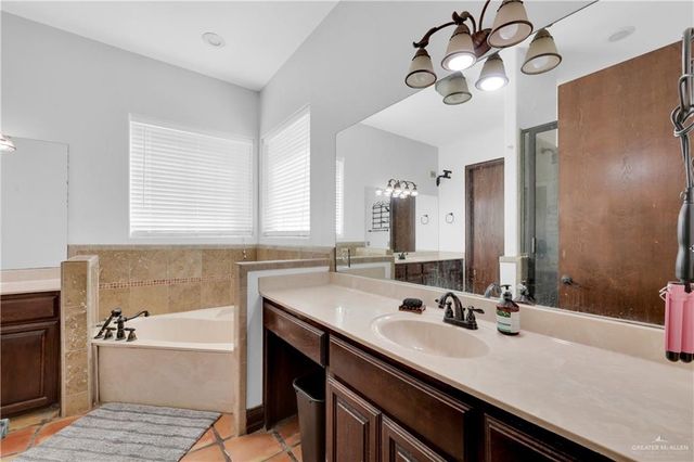 20203 Los Venados Drive, Edinburg, TX 78542