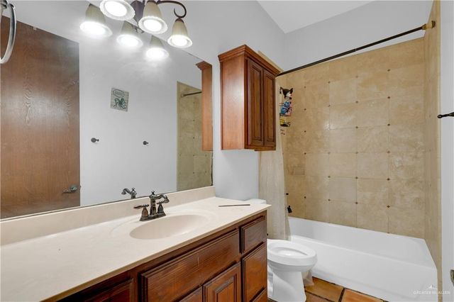 20203 Los Venados Drive, Edinburg, TX 78542