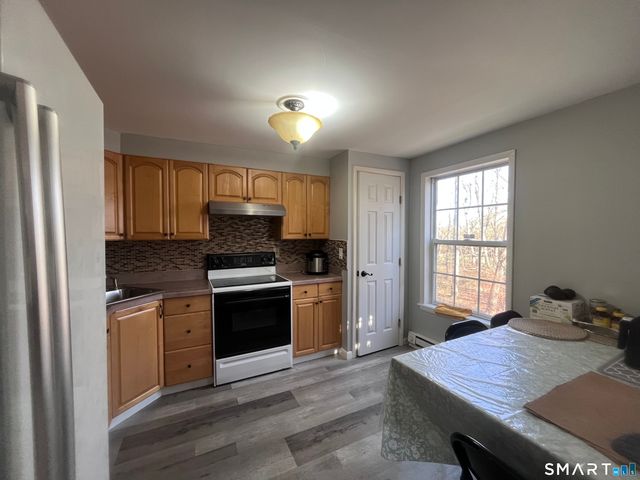 52 Heather Ridge 52, Shelton, CT 06484