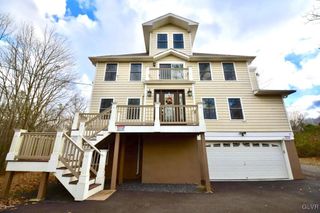 10 Clarke S Lane, Penn Forest Twp, PA 18229