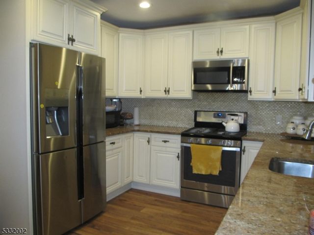 37 Orris Ave, Piscataway Twp., NJ 08854