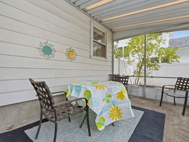65 Brightwood Rd, Waltham, MA 02453