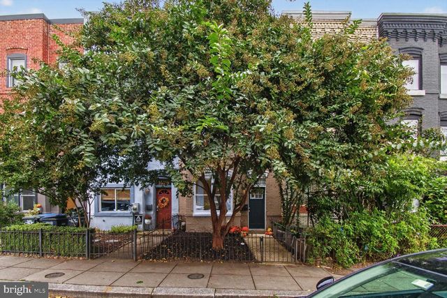 1027 6TH ST NE, Washington, DC 20001