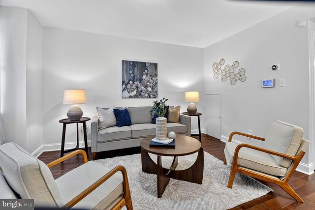 1027 6TH ST NE, Washington, DC 20001