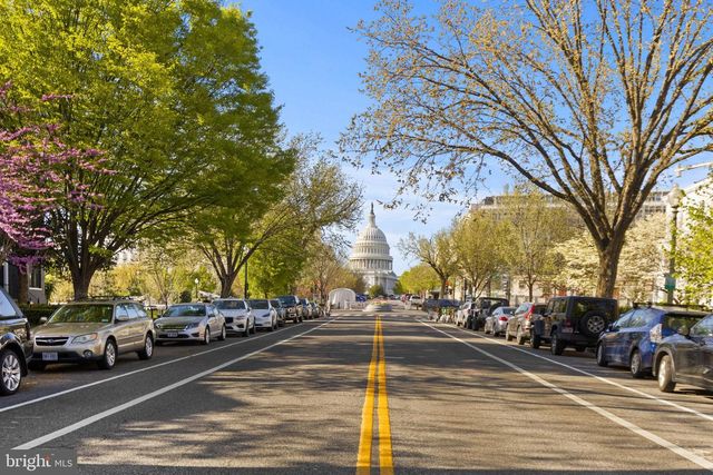 1027 6TH ST NE, Washington, DC 20001