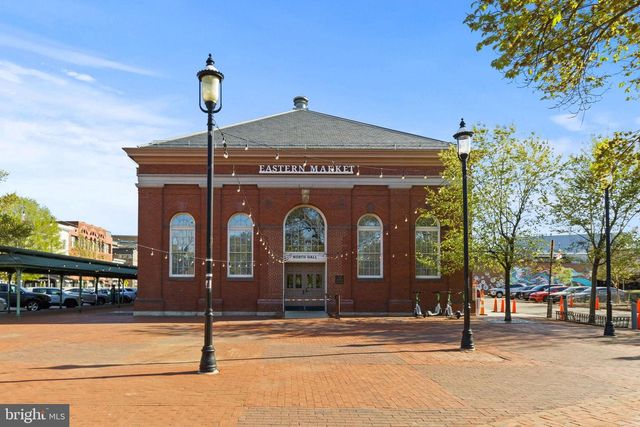 1027 6TH ST NE, Washington, DC 20001