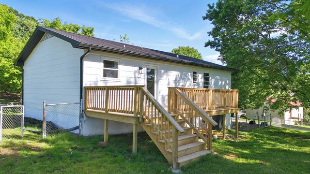 3050 Blythe Road SE, Cleveland, TN 37323