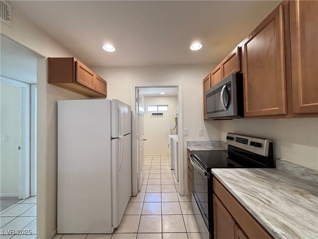 1800 Edmond Street 127, Las Vegas, NV 89146