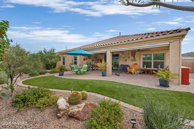 10003 N Fulbrook Way, Marana, AZ 85653
