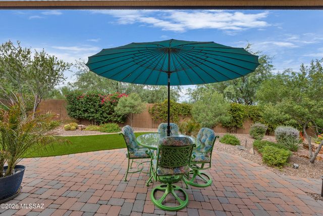 10003 N Fulbrook Way, Marana, AZ 85653