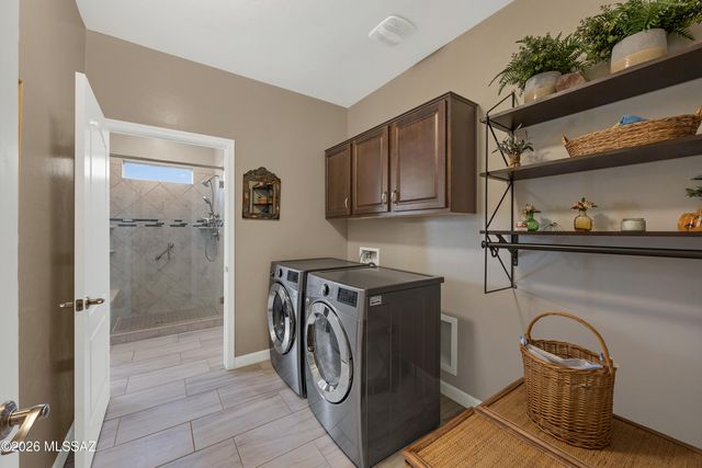 10003 N Fulbrook Way, Marana, AZ 85653