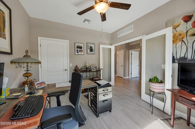 10003 N Fulbrook Way, Marana, AZ 85653