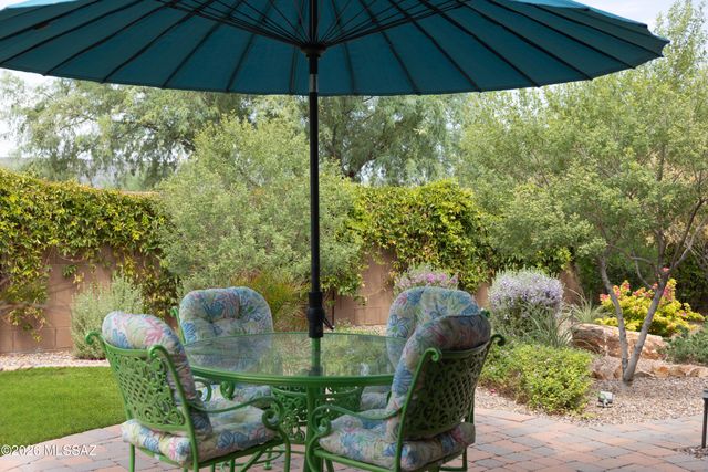 10003 N Fulbrook Way, Marana, AZ 85653