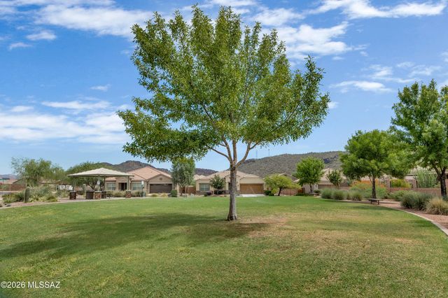 10003 N Fulbrook Way, Marana, AZ 85653