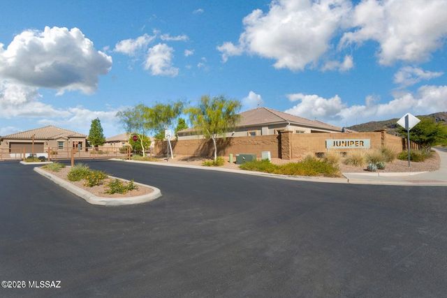 10003 N Fulbrook Way, Marana, AZ 85653
